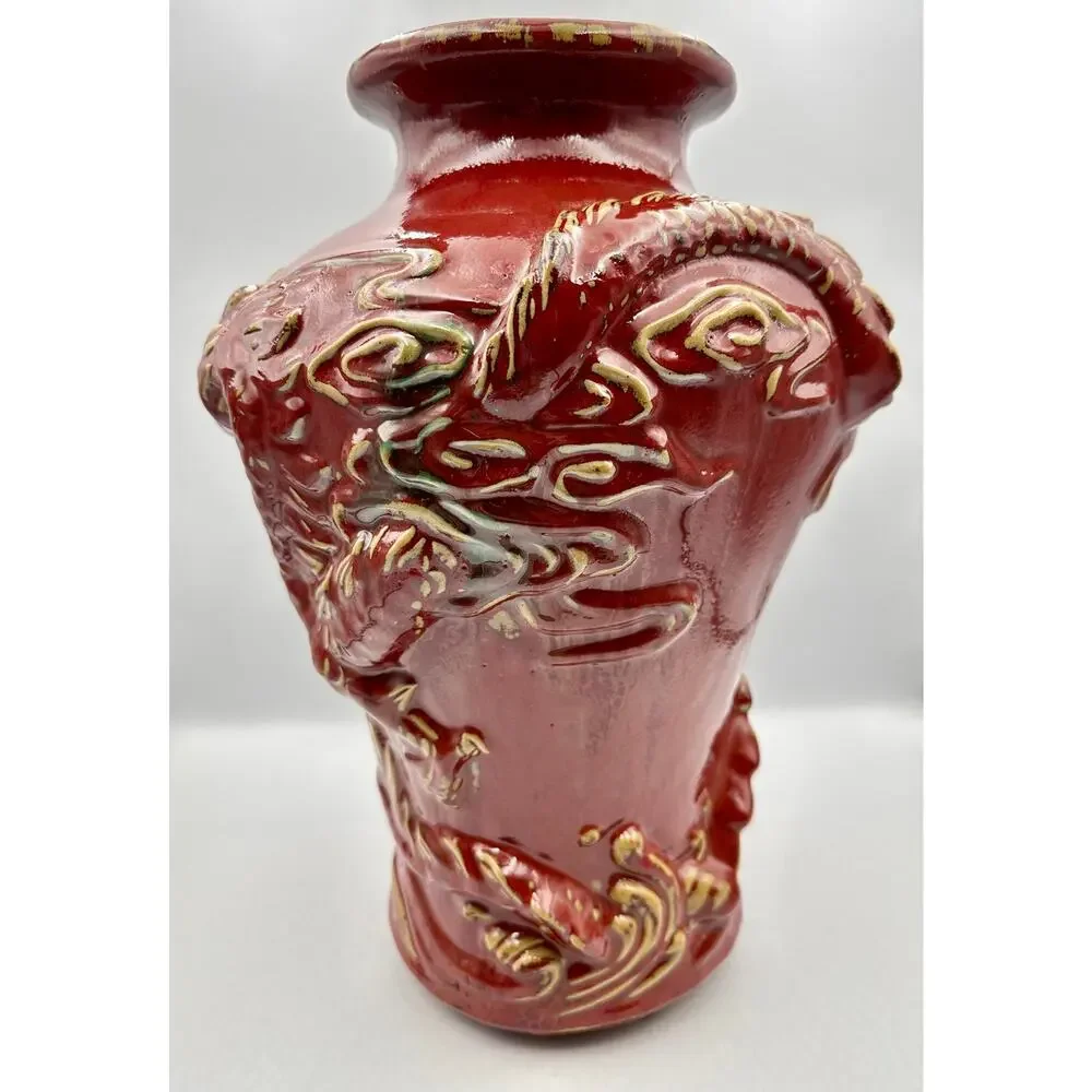 Chinese Vintage Sang de Boeuf Oxblood Glaze Ceramic Vase with Twin Dragons
